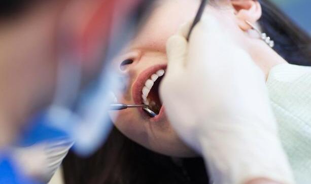 FDA警告流行的牙科填充剂可能对某些患者造成健康问题