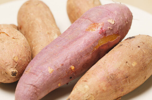 红薯是公认的健康食品其富含膳食纤维