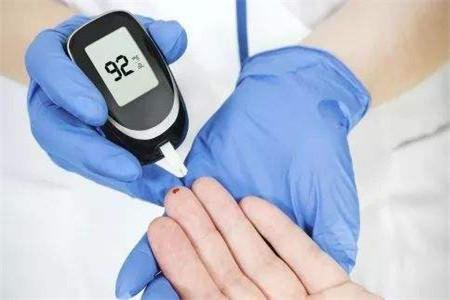 糖尿病专家Rita Kalyani概述了糖尿病管理的现行护理标准