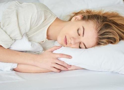 体重循环与女性睡眠问题增加有关