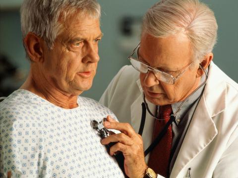 研究人员警告说 用于诊断心脏病发作的血液检测是有缺陷的
