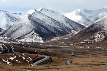 青藏高原腹地的重大考古发现及其研究成果公布