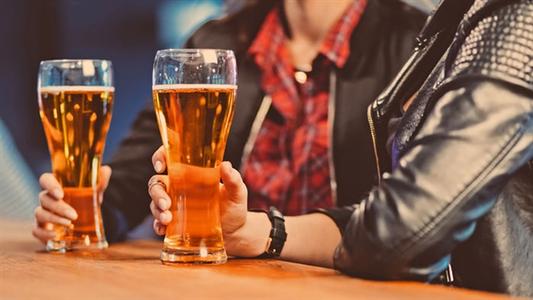 饮酒障碍 比慢性丙型肝炎病毒感染更能预测死亡