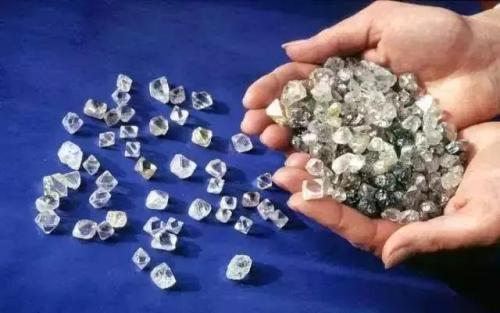 钻石可以降低成像和光谱设备的成本