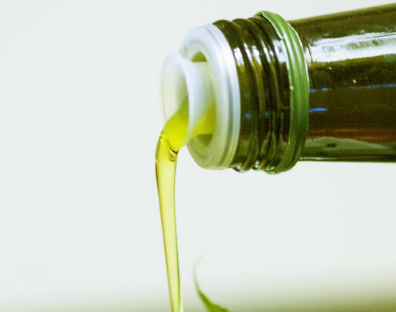 富含初榨橄榄油的饮食可保护小鼠免于多种形式的痴呆
