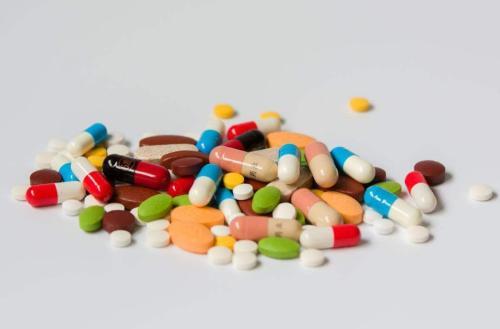 调查发现替代药物在MS患者中普遍存在
