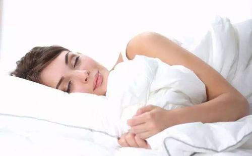 每晚获得7至8个小时的睡眠对大多数人来说都是一个难题