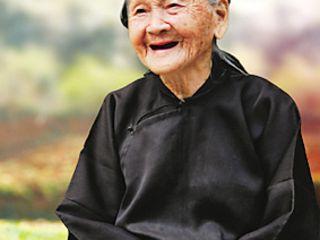 百岁老人的研究表明生活环境可能是长寿的关键