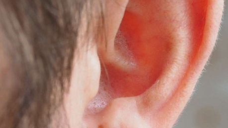 了解听力损失与痴呆症之间的联系