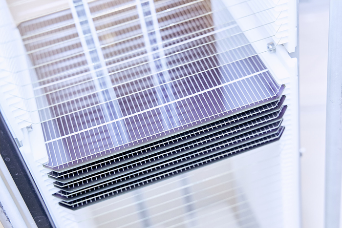 将钙钛矿与硅相结合太阳能电池可从太阳中转化更多能量