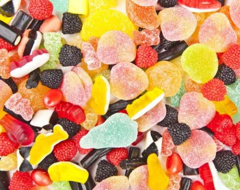 研究表明吃糖果过多可能会致命