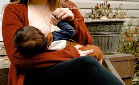 新妈妈控制血糖水平的母乳喂养技巧
