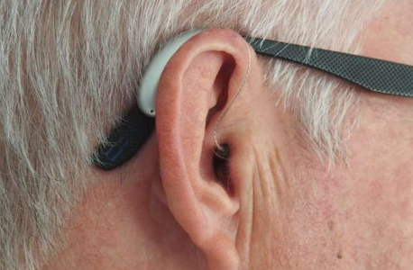调查强调缺乏对听力损失的认识