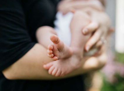 母乳喂养与更高的 GCSE 成绩相关:如何理解数字背后的细微差别