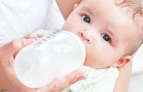 更长时间喝牛奶有益于婴儿