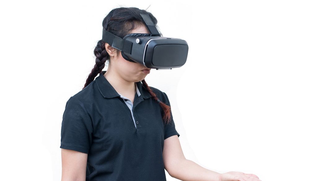 虚拟现实培训计划提高了自闭症成年人的社交能力