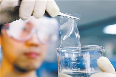 高弹性可生物降解的水凝胶为生物印刷提供了优势